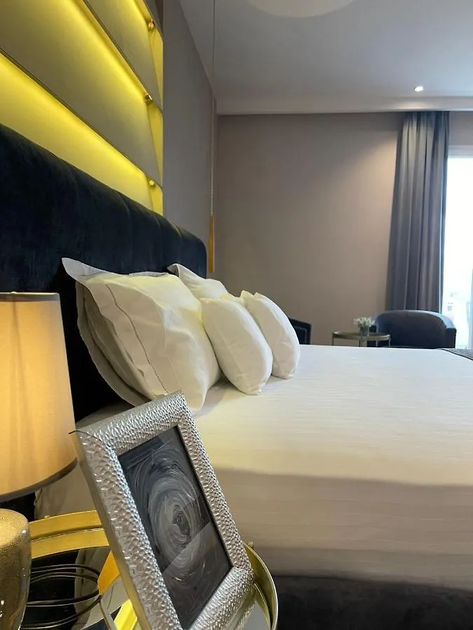 ***  Light Hotel Yzberishti ألبانيا